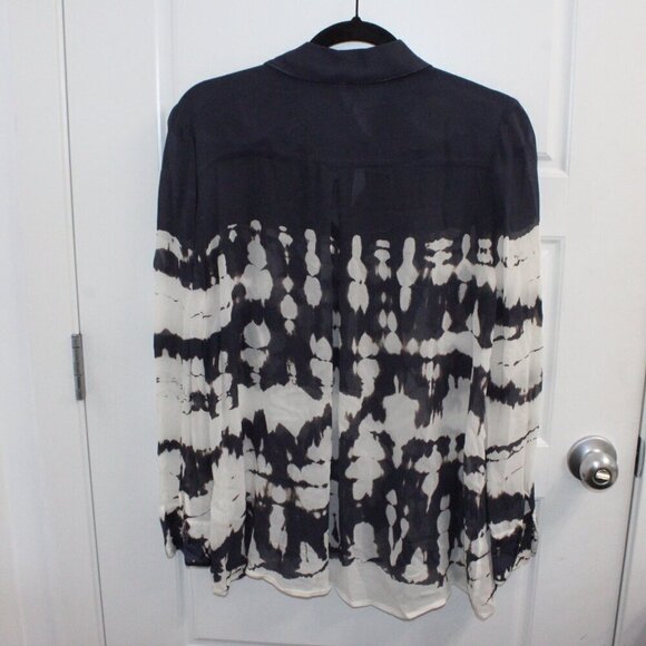 Young Fabulous & Broke Abstract Tie-Dye Button Front Shirt Blouse Size XSmall - Picture 3 of 3